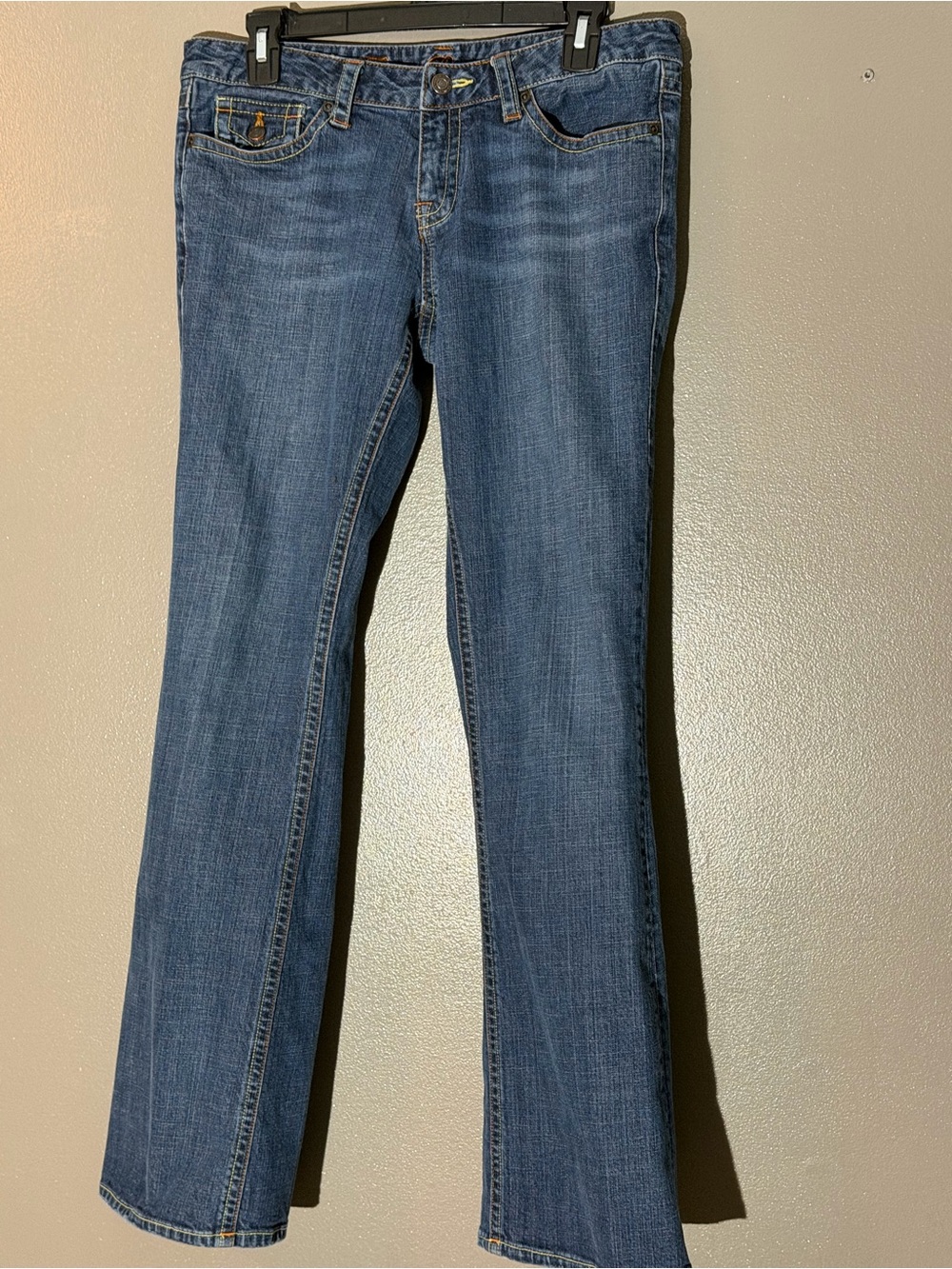 Forever 21 Dark Blue Bootcut Jeans size 9